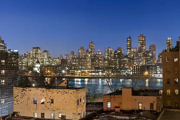 Sold by Keller Williams NYC | media 7