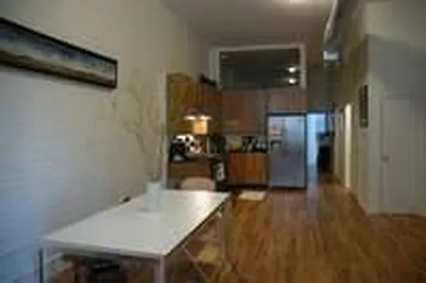 Rented by Metropolitan Property Group | media 13
