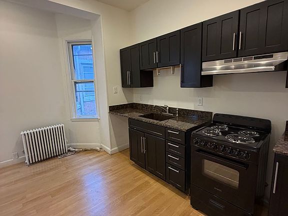 5th image of 110 S Beaver St Floor 2