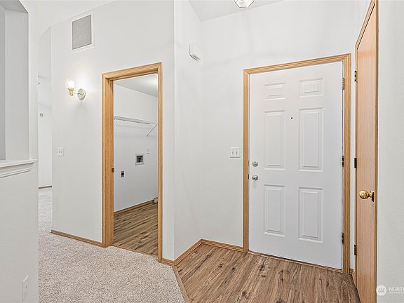 5th image of 24316 30th Ave Ct E