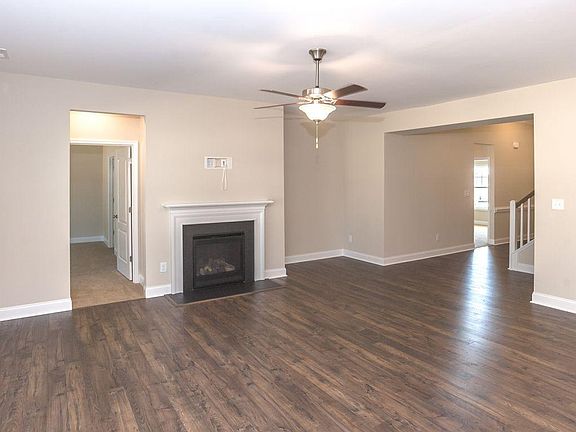 004 Family Room Compressed