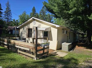 6152 Evergreen Dr, Hale, MI 48739