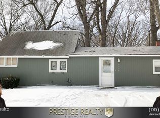 5770 Elbo View Dr, Manhattan, KS 66502