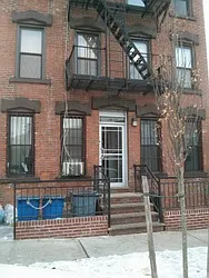Rented by Loom Group