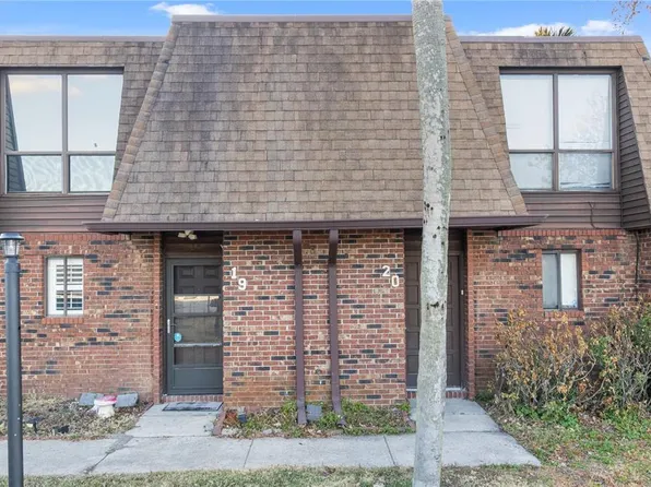 1836 N Crystal Lake Dr N APT 19, Lakeland, FL 33801