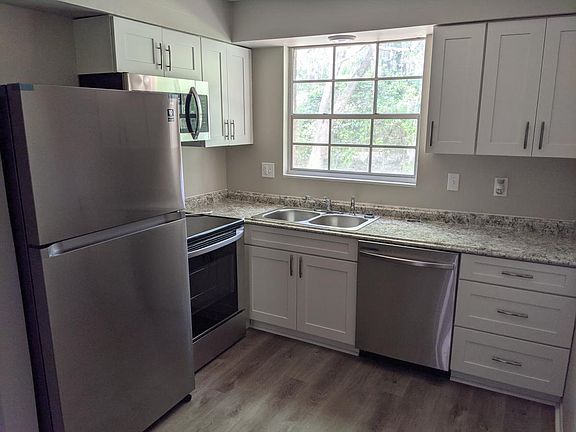4th image of 5201 Atlantic Blvd Unit 129
