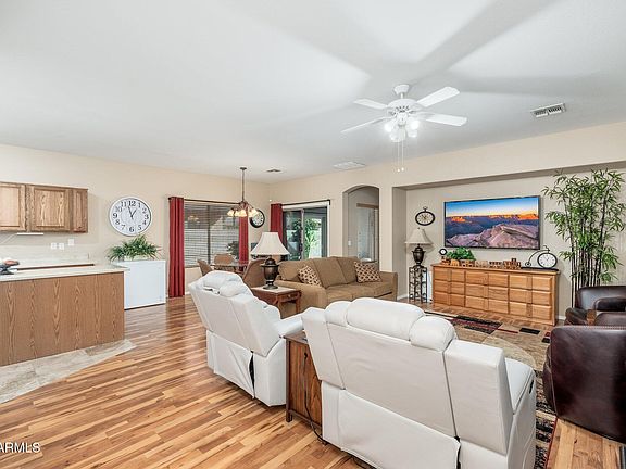 3rd image of 45167 W GAVILAN Drive