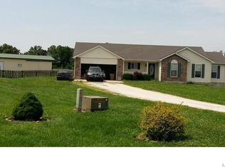 260 Victory Ct, Moscow Mills, MO 63362