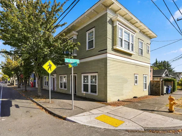 6100 Phinney Ave N #B, Seattle, WA 98103