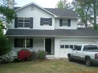 3075 Ashly Forest Dr, Snellville, GA 30078