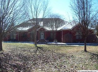 1802 Rice Rd SW, Hartselle, AL 35640