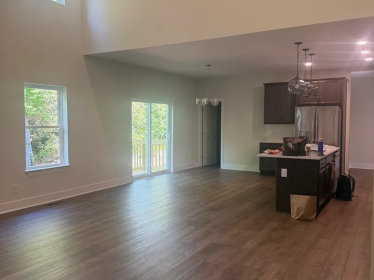 1240 Bowery Rd — Photo 10