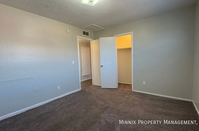 2308 W 16th St #A — Photo 13