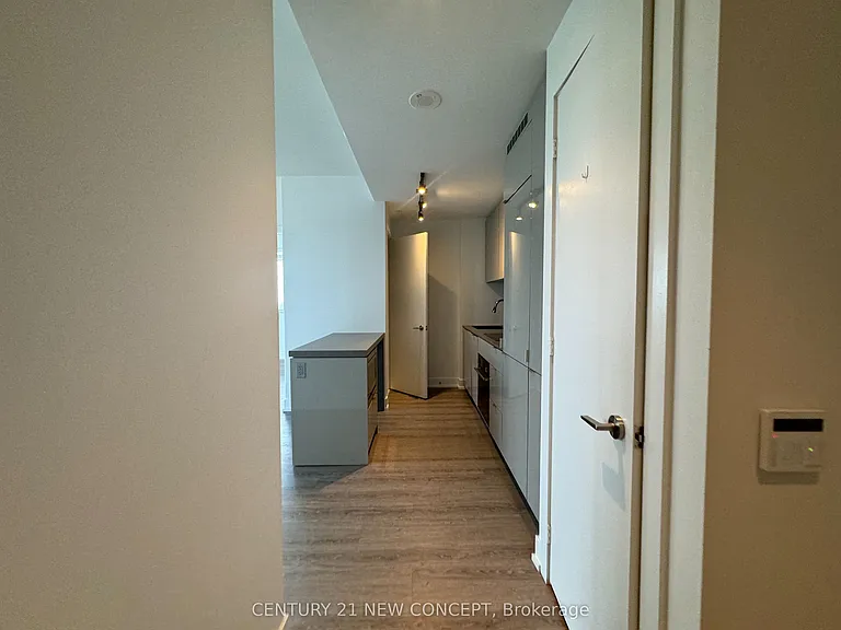 7 Grenville St #4605 — Photo 12