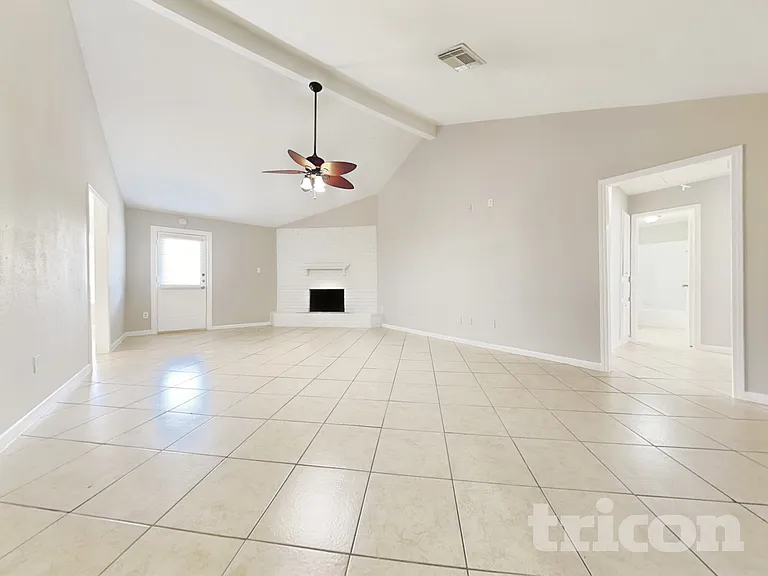 19030 Jodywood Dr — Photo 3