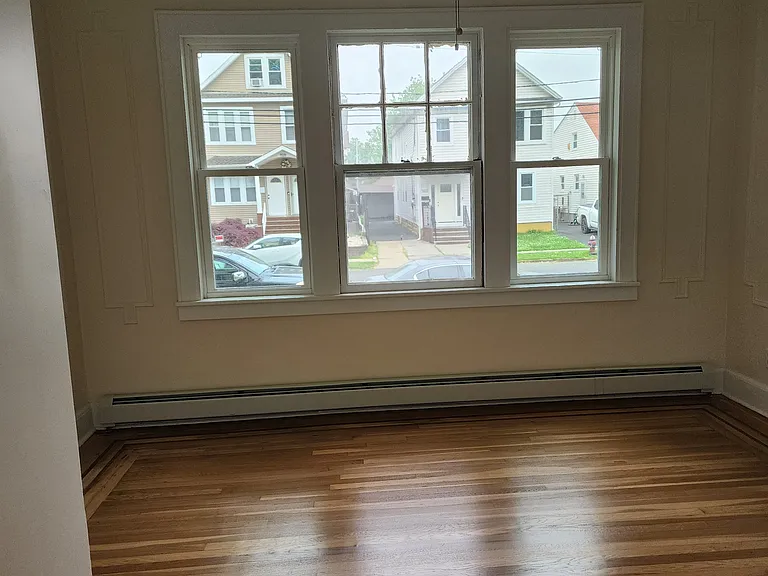 921 Sheridan Ave #1-L — Photo 4