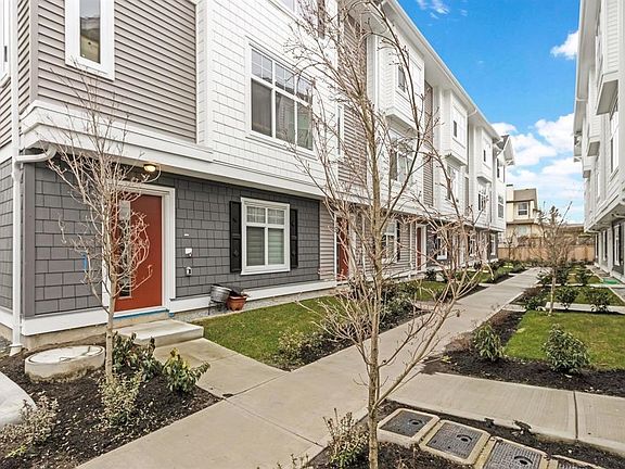 2nd image of 2033 McKenzie Rd #11