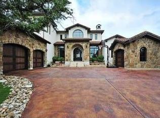 12525 Maidenhair Ln, Austin, TX 78738