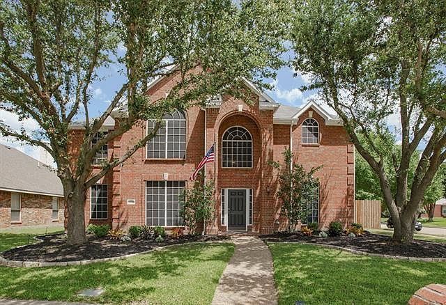 1st image of 3609 Almond Ln