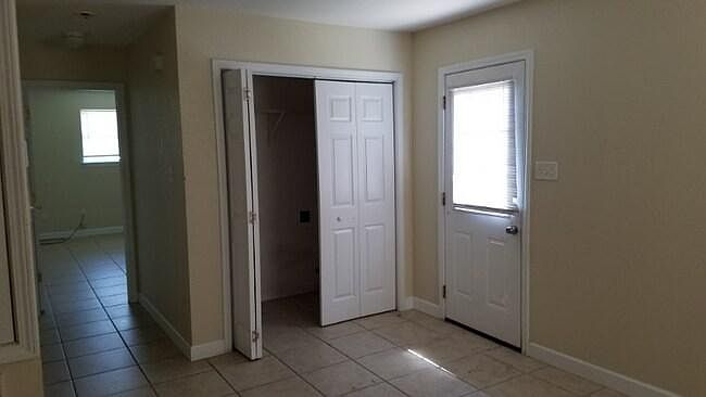 2nd image of 3505 Kings Dr