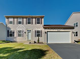 2815 Liberty Lakes Blvd, Wauconda, IL 60084