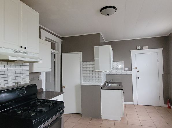 109 Inslee Pl APT 1F