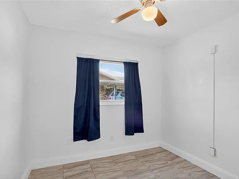 8071 Rhea Cir #B — Photo 12