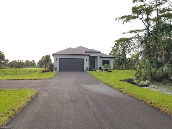 2nd image of 2350 Everglades Blvd S