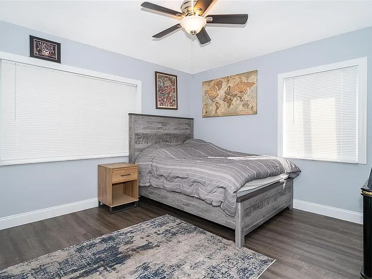 814 Malone Dr — Photo 15