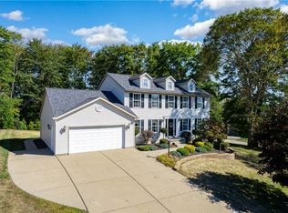 138 Willow Run Dr, Butler, PA 16001