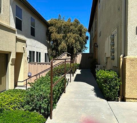 3rd image of 41672 Cape Ridge Ave Unit 1