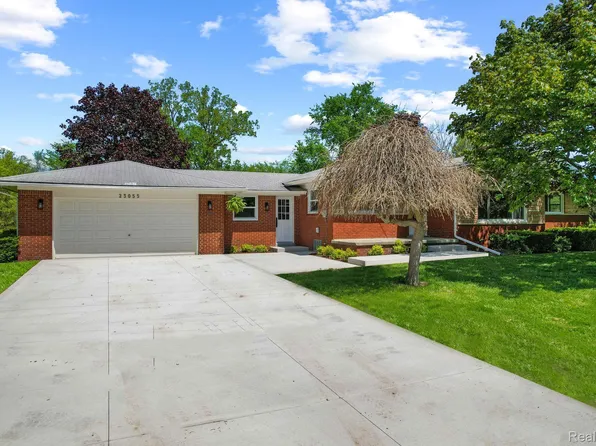 23055-26 Mile Rd, Ray, MI 48096