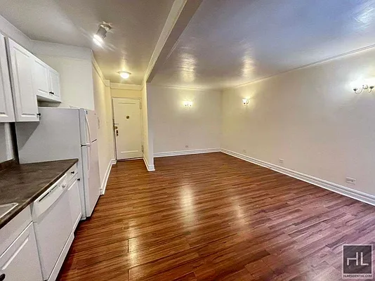 Rented by Highline Residential | media 2