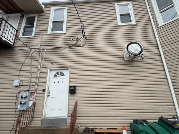 747 S Pershing Ave #2, York, PA 17401
