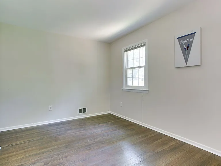 9112 Santayana Dr — Photo 20