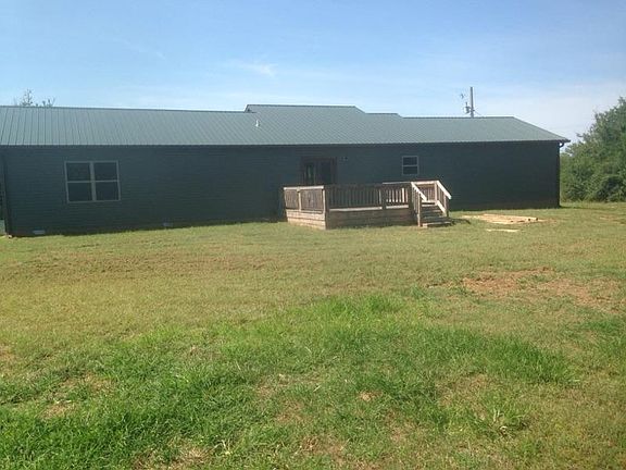 4th image of 920 Twin Oak Dr