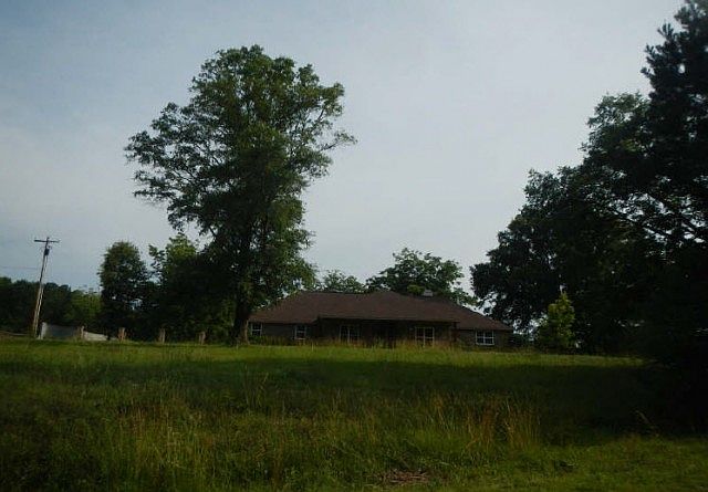 2nd image of 6130 County Road 290