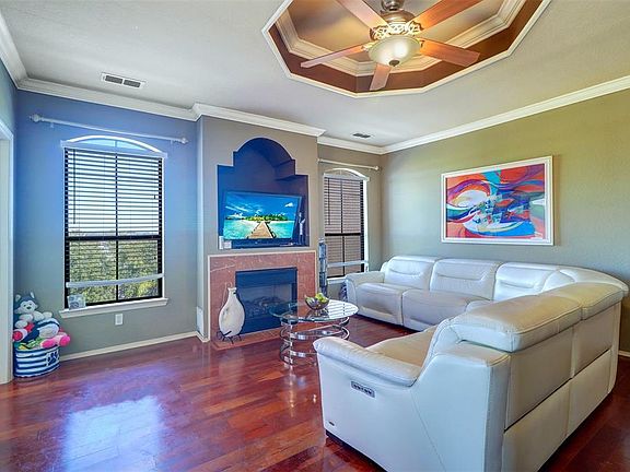 3rd image of 2749 Via Cipriani Unit 1030B