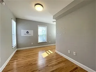 539 Lincoln Ave #2 — Photo 4