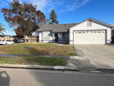 2154 W Tyson Avenue, Tulare, CA, 93274