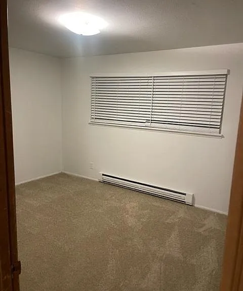 Harvard 103 bedroom