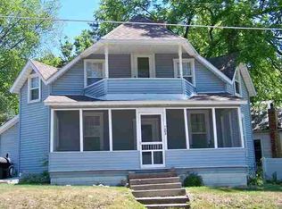 1503 Chestnut Ave, Winona Lake, IN 46590