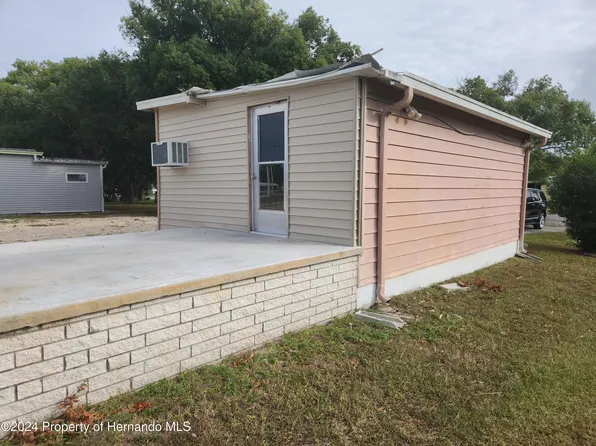 9335 Highpoint Blvd, Brooksville, FL 34613