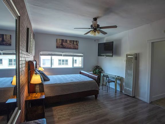 3rd image of 4116 City Terrace Dr #6