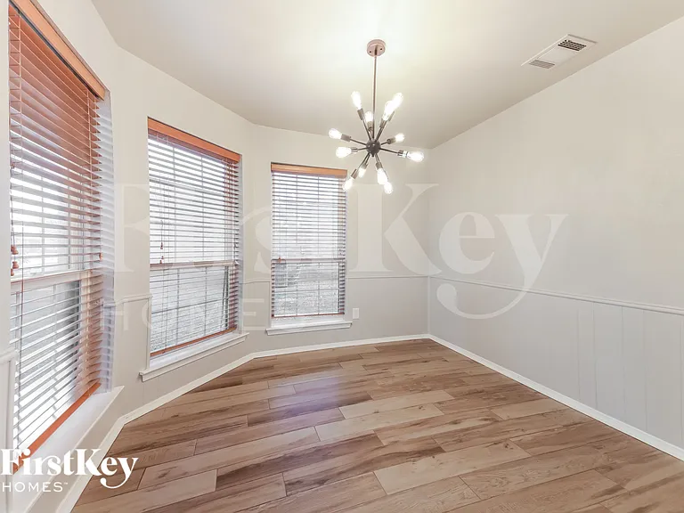 6309 Topaz Way — Photo 6
