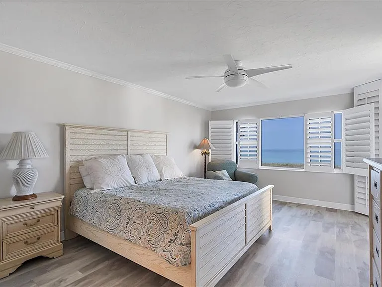 4325 Gulf Of Mexico Dr #208 — Photo 22
