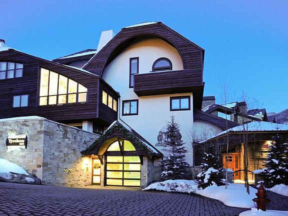 2nd image of 400 Vail Valley Dr APT 3