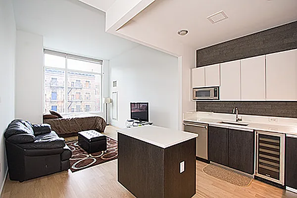 Rented by New York Residence | media 23