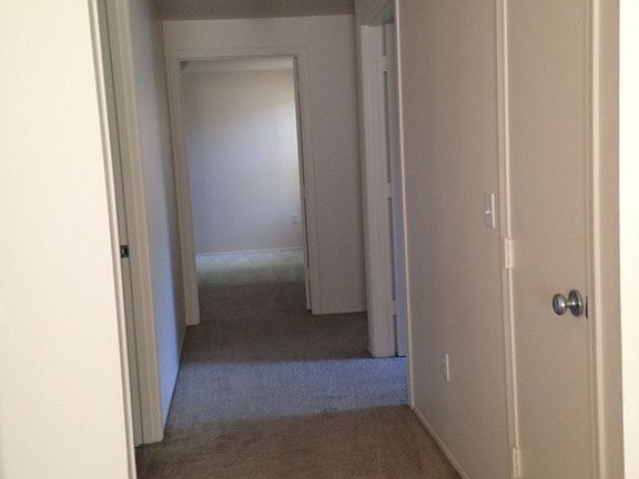 5th image of 10 NE Tandem Way APT 129