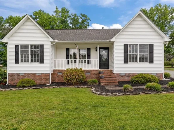 3603 Westmeadow Ln, Elon, NC 27244
